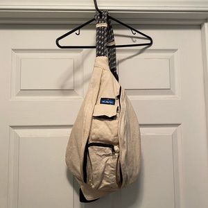 Kavu white sling bag